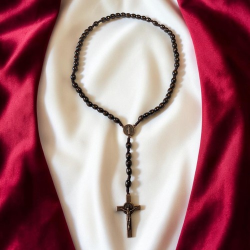 Dark wood catholic - wood, rosary
